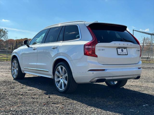 Photo of 2017 White Volvo XC90