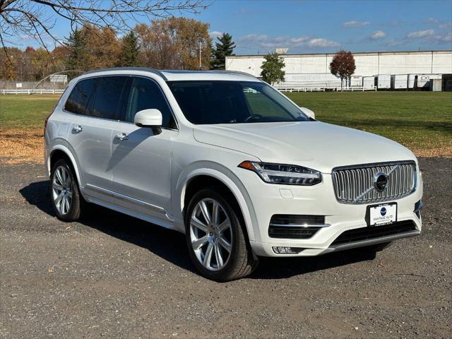 Photo of 2017 White Volvo XC90