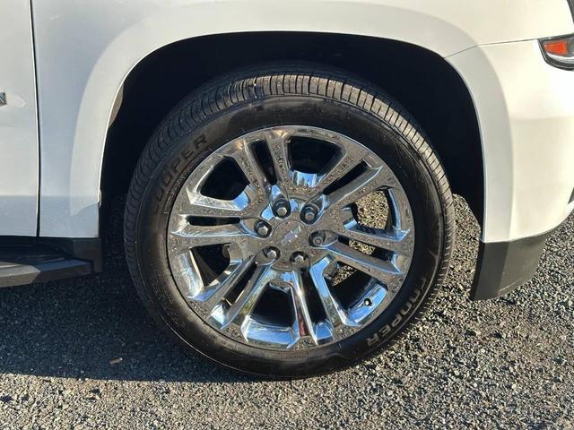 Photo of 2020 Summit White Chevrolet Suburban