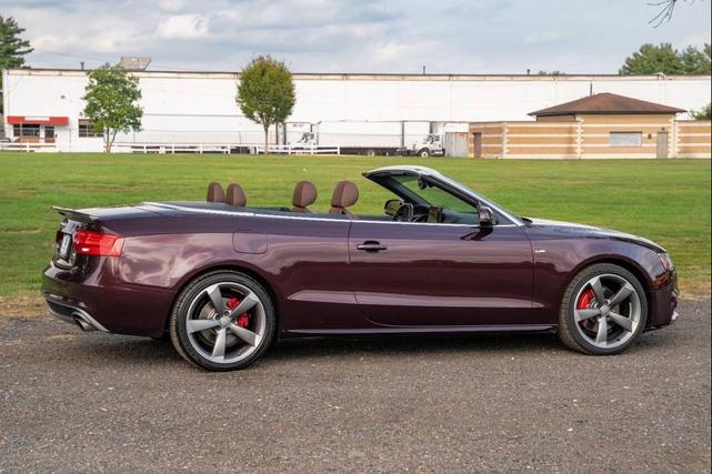 Photo of 2015 Burgundy Audi A5