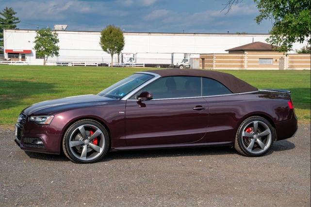 Photo of 2015 Burgundy Audi A5