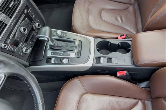 Photo of 2015 Burgundy Audi A5