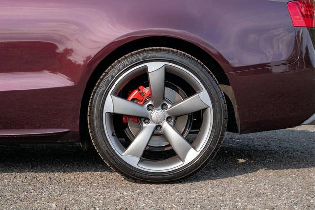 Photo of 2015 Burgundy Audi A5
