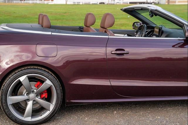 Photo of 2015 Burgundy Audi A5