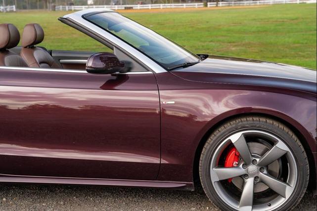 Photo of 2015 Burgundy Audi A5