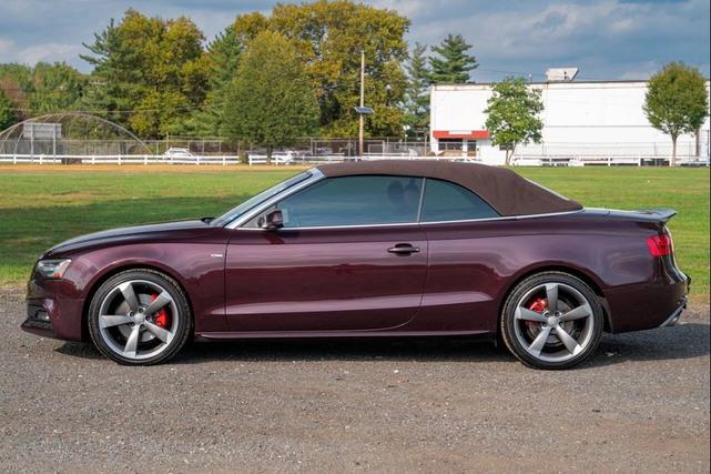 Photo of 2015 Burgundy Audi A5