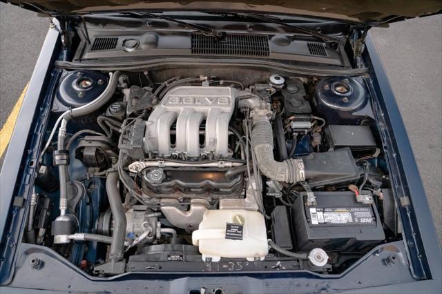 Photo of 1992 Blue Chrysler New Yorker
