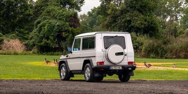 Photo of 1995 White Mercedes-Benz G-Class