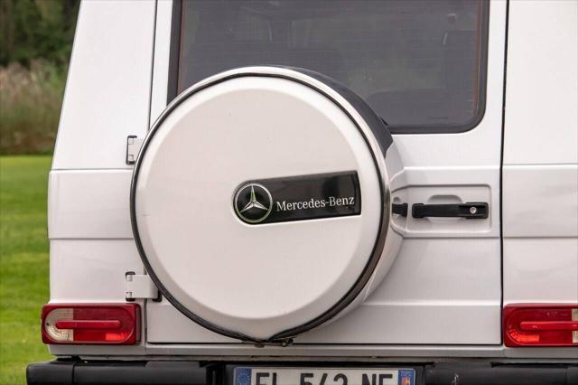 Photo of 1995 White Mercedes-Benz G-Class