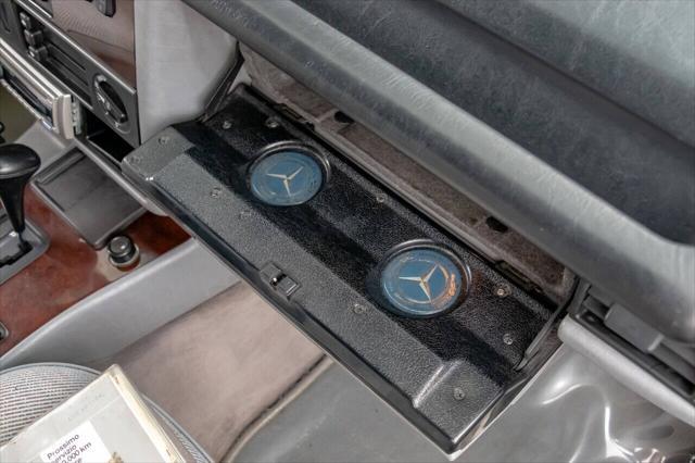 Photo of 1995 White Mercedes-Benz G-Class