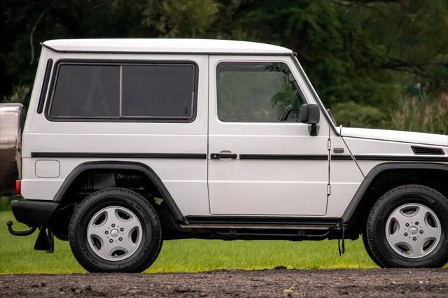 Photo of 1995 White Mercedes-Benz G-Class