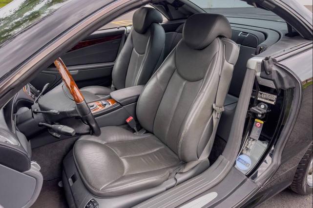 Photo of 2003 Black Mercedes-Benz SL-Class