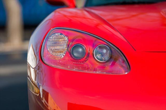 Photo of 2005 Red Chevrolet Corvette