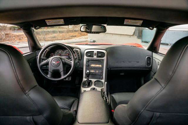 Photo of 2005 Red Chevrolet Corvette