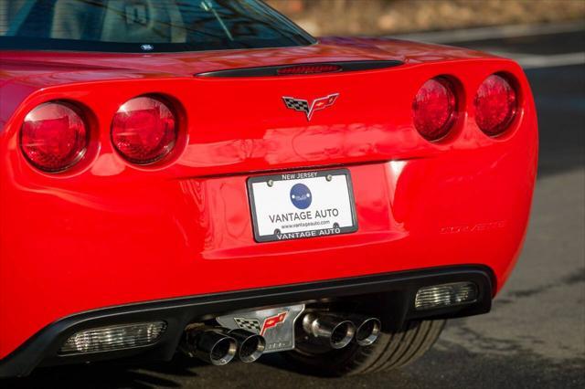 Photo of 2005 Red Chevrolet Corvette