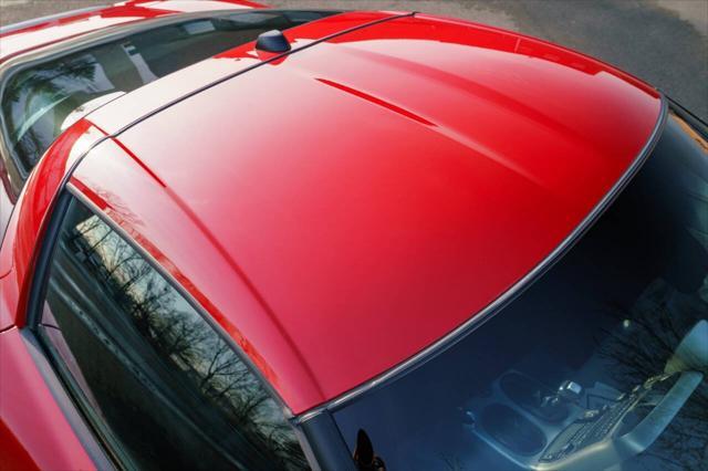 Photo of 2005 Red Chevrolet Corvette