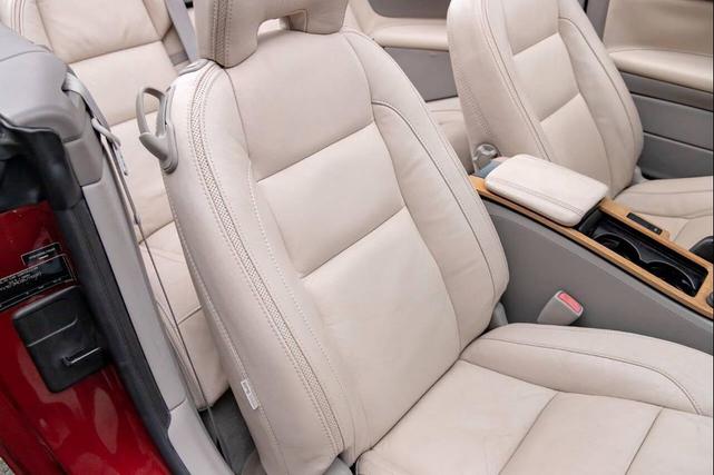 Photo of 2011 Flamenco Red Metallic Paint Volvo C70