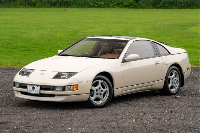 Photo of 1994 White Nissan 300ZX