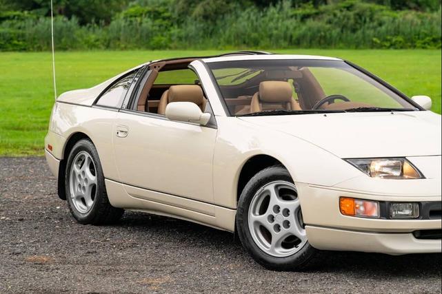 Photo of 1994 White Nissan 300ZX