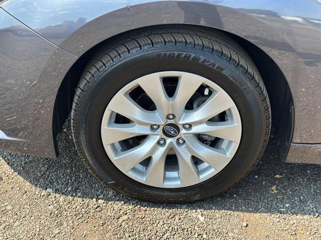 Photo of 2015 Carbide Gray Metallic Subaru Legacy