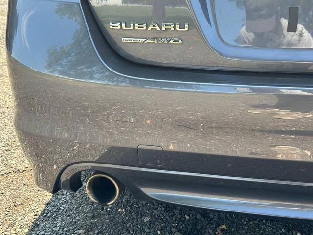 Photo of 2015 Carbide Gray Metallic Subaru Legacy