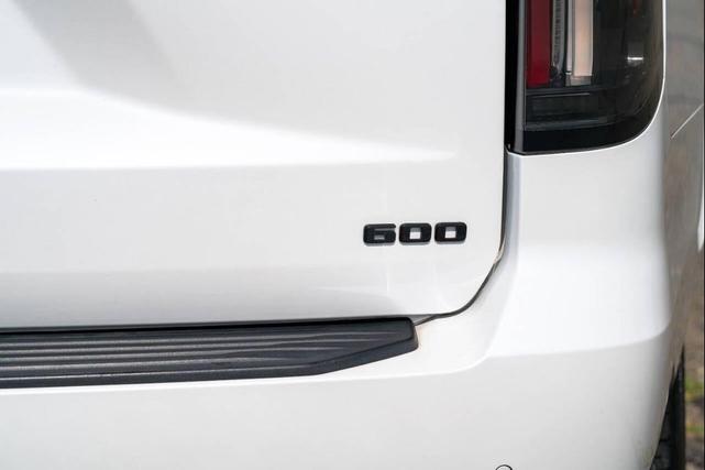 Photo of 2022 Crystal White Tricoat Cadillac Escalade