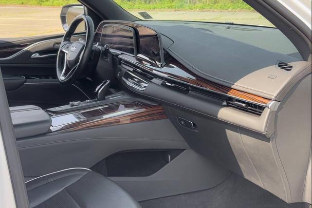 Photo of 2022 Crystal White Tricoat Cadillac Escalade