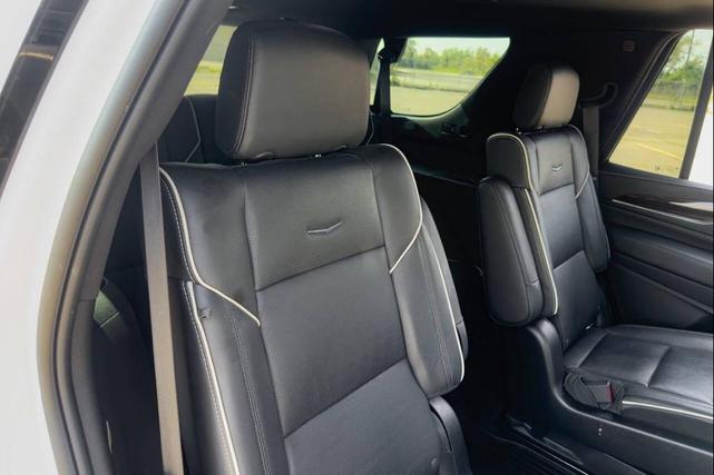 Photo of 2022 Crystal White Tricoat Cadillac Escalade