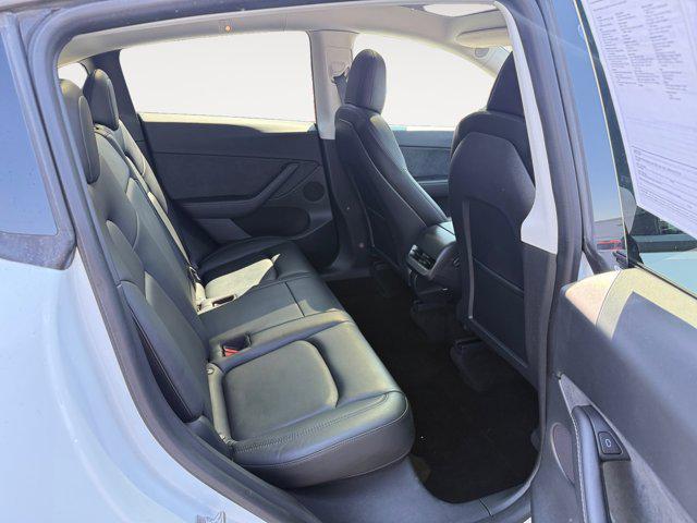 Photo of 2022 Pearl White Multi-Coat Tesla Model Y