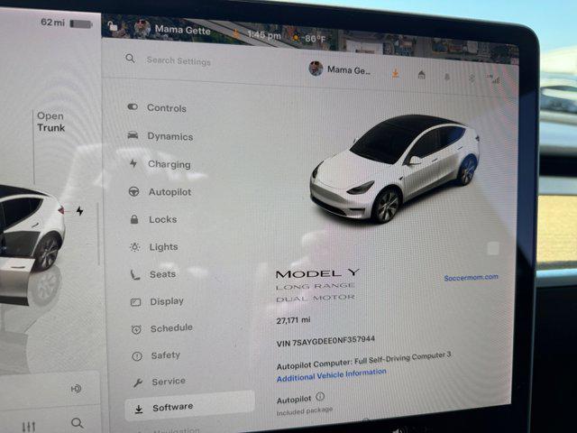 Photo of 2022 Pearl White Multi-Coat Tesla Model Y