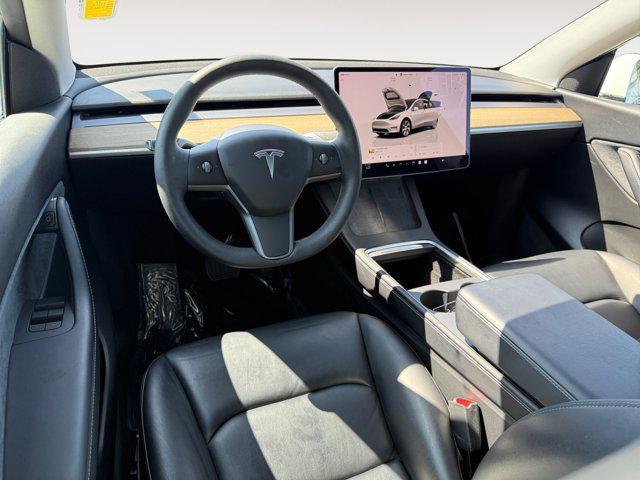 Photo of 2022 Pearl White Multi-Coat Tesla Model Y