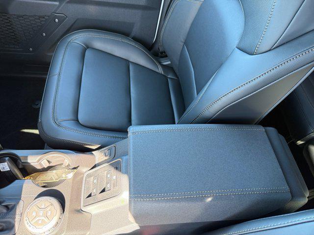 Photo of 2025 Oxford White Ford Bronco