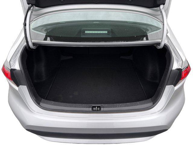 Photo of 2022 Classic Silver Metallic Toyota Corolla