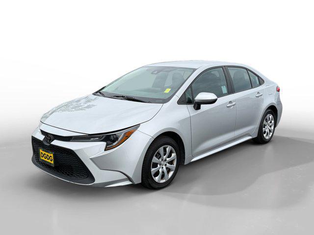 Photo of 2022 Classic Silver Metallic Toyota Corolla