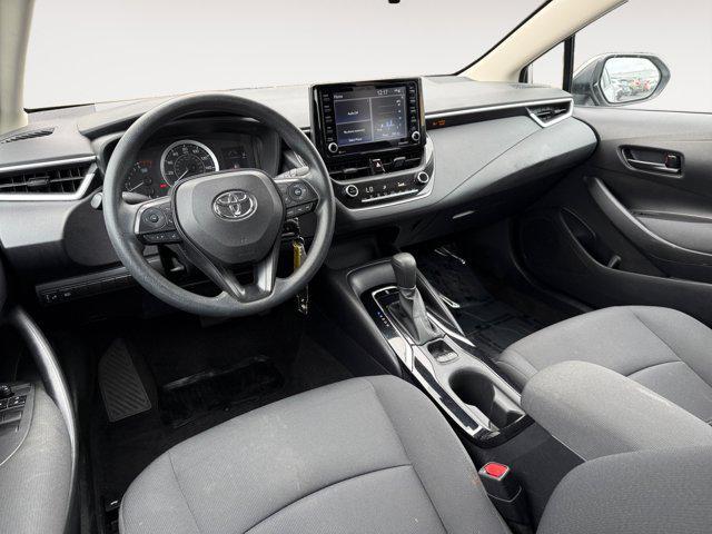 Photo of 2022 Classic Silver Metallic Toyota Corolla