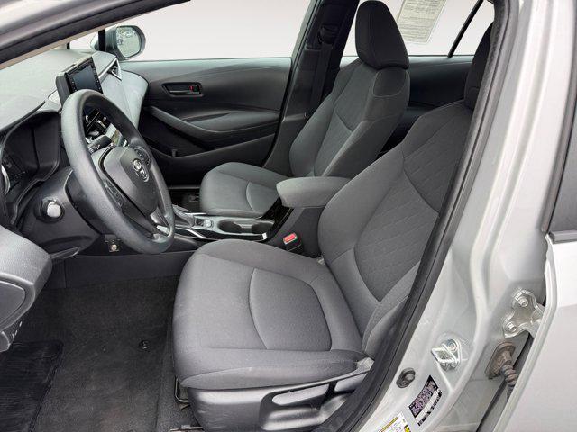 Photo of 2022 Classic Silver Metallic Toyota Corolla