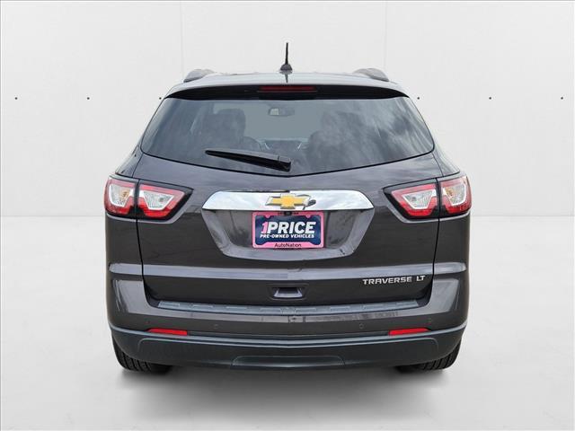 Photo of 2016 Tungsten Metallic Chevrolet Traverse