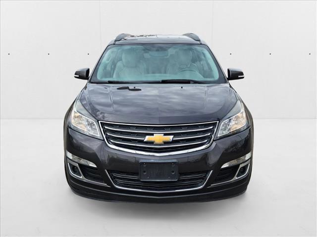 Photo of 2016 Tungsten Metallic Chevrolet Traverse