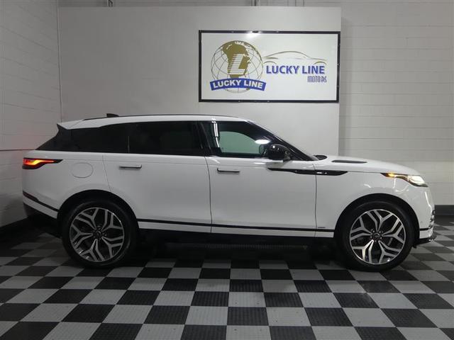 Photo of 2019 White Land Rover Range Rover Velar