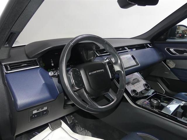 Photo of 2019 White Land Rover Range Rover Velar