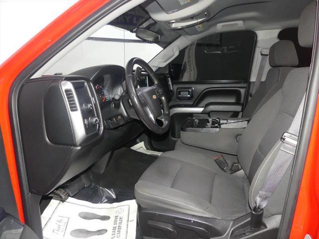 Photo of 2016 Red Chevrolet Silverado 1500