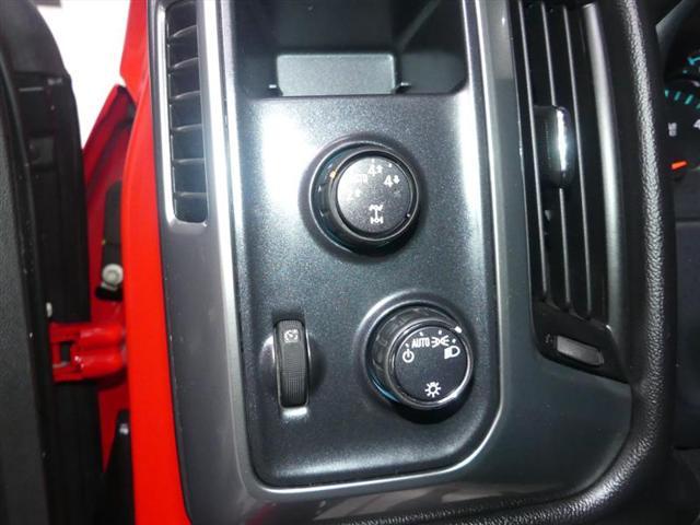 Photo of 2016 Red Chevrolet Silverado 1500