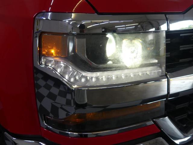 Photo of 2016 Red Chevrolet Silverado 1500