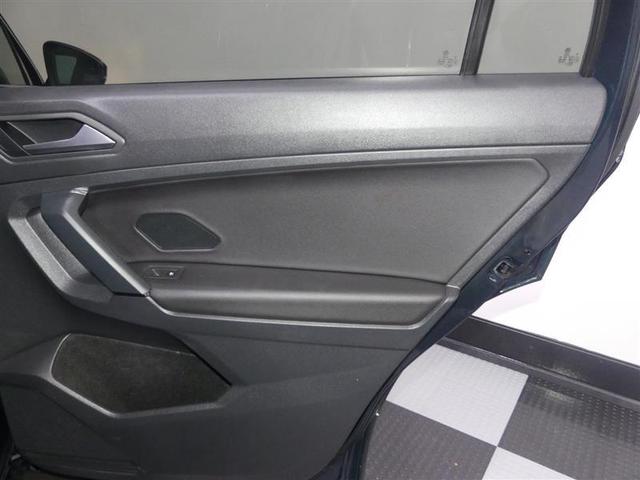 Photo of 2019 Dark Moss Green Metallic Volkswagen Tiguan