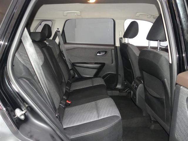 Photo of 2021 Super Black Nissan Rogue