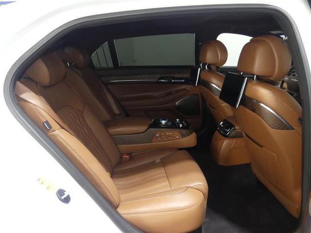 Photo of 2021 Uyuni White Genesis G90