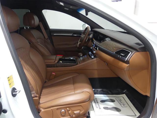 Photo of 2021 Uyuni White Genesis G90