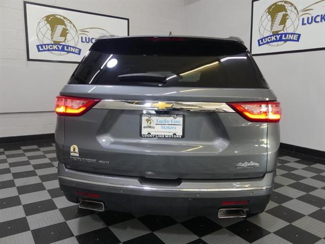 Photo of 2018 Gray Chevrolet Traverse