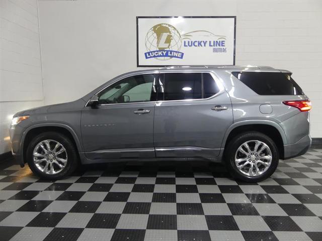 Photo of 2018 Gray Chevrolet Traverse