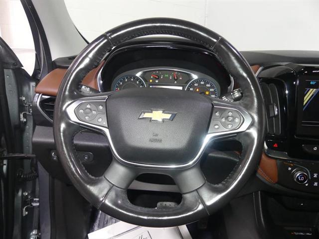 Photo of 2018 Gray Chevrolet Traverse